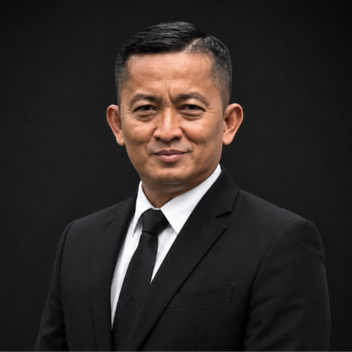 Director 3